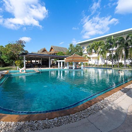 Blue Beach Grand Resort And Spa In Chalong Phuket By Dayuu Ban Saiyuan Dış mekan fotoğraf