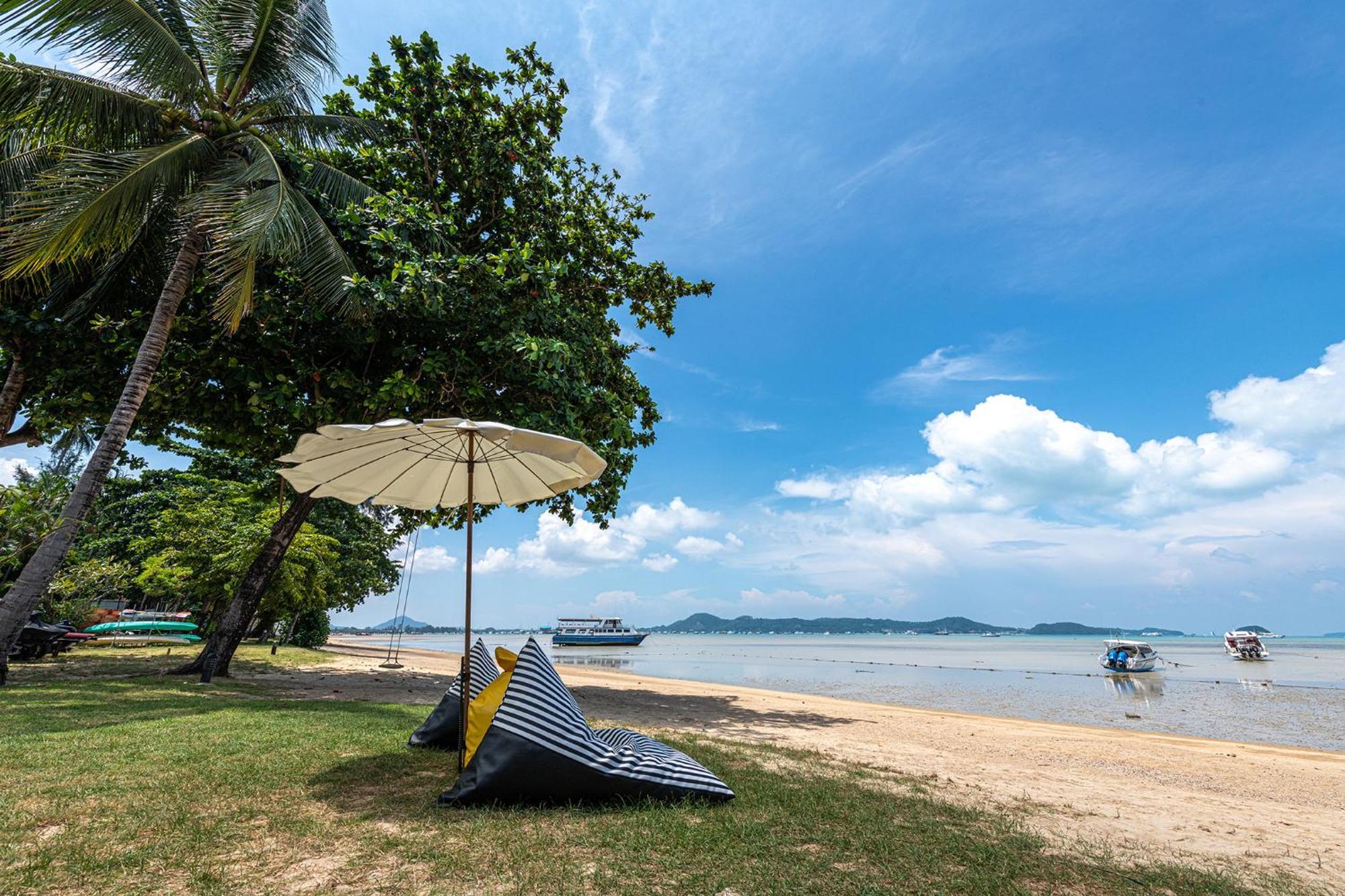 Blue Beach Grand Resort And Spa In Chalong Phuket By Dayuu Ban Saiyuan Dış mekan fotoğraf