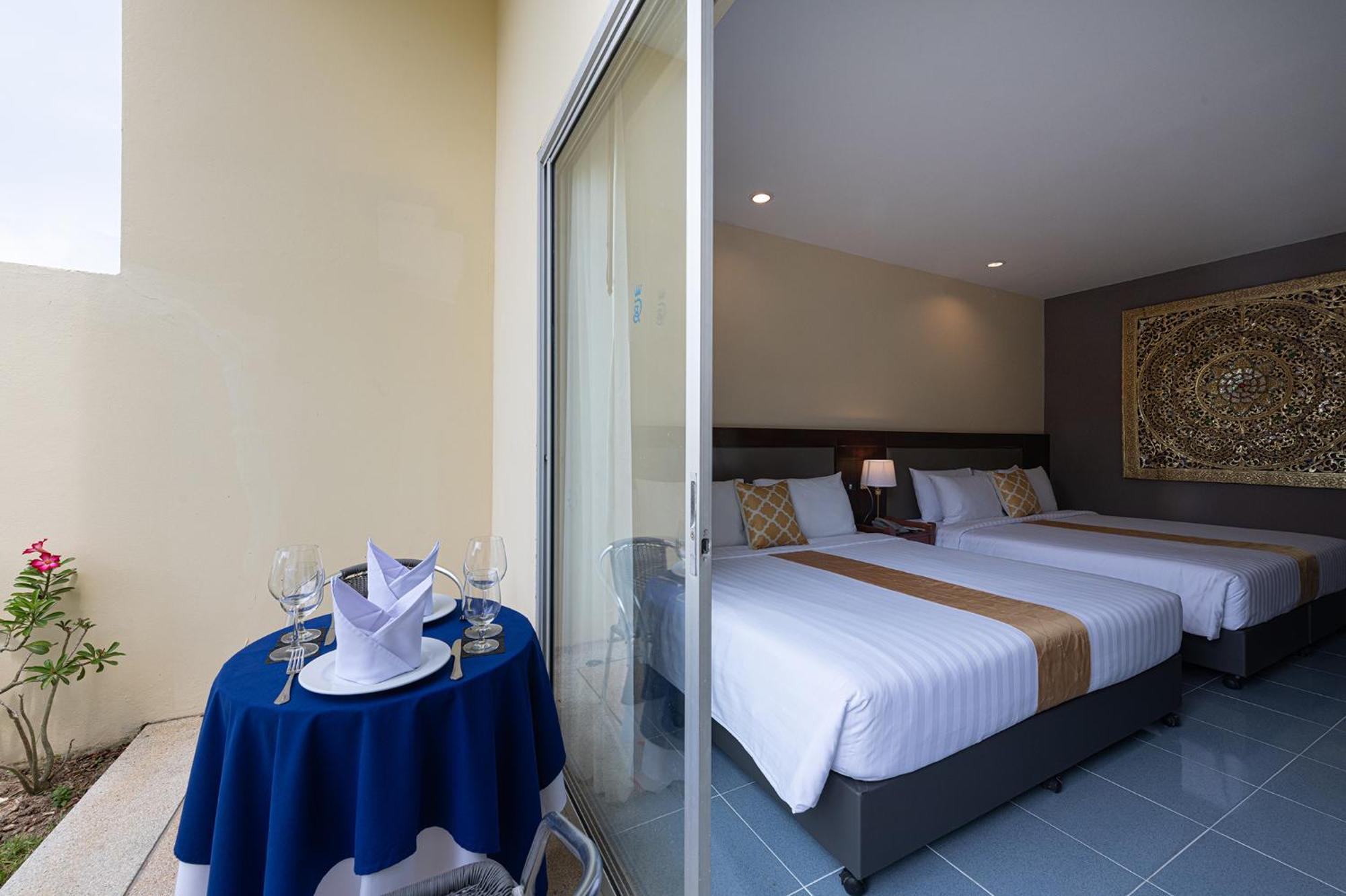 Blue Beach Grand Resort And Spa In Chalong Phuket By Dayuu Ban Saiyuan Dış mekan fotoğraf