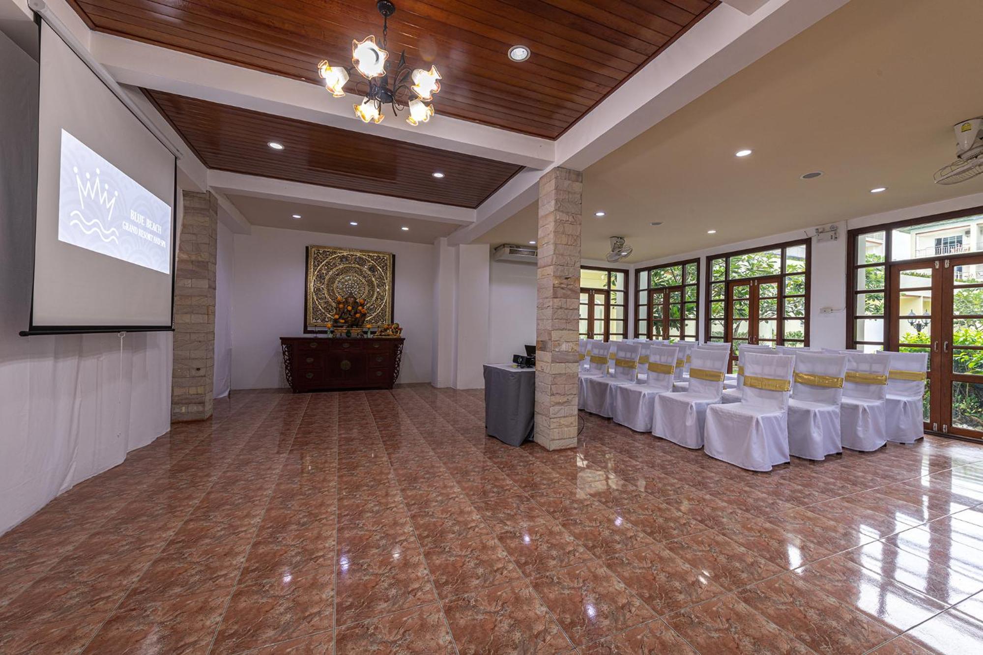 Blue Beach Grand Resort And Spa In Chalong Phuket By Dayuu Ban Saiyuan Dış mekan fotoğraf