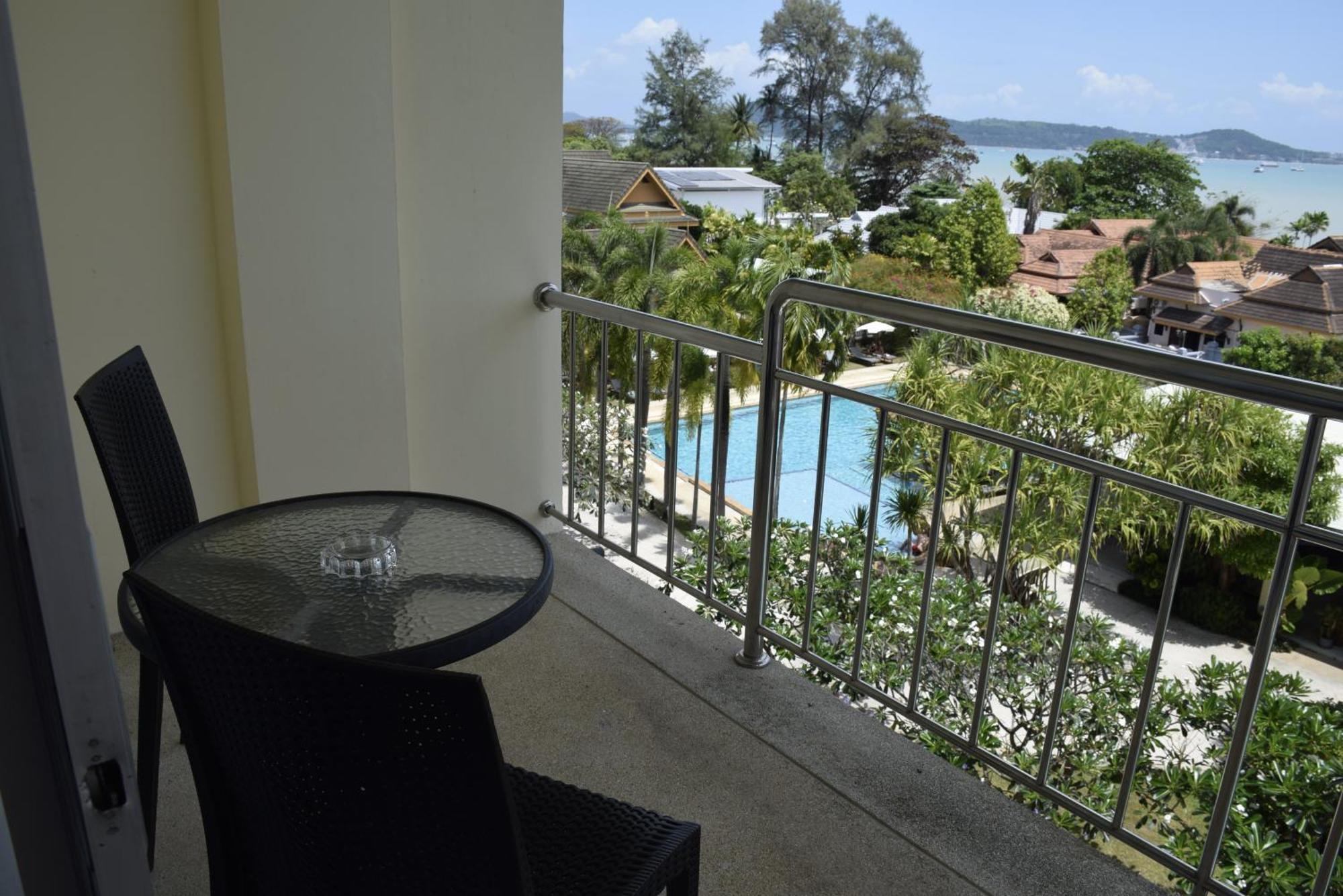 Blue Beach Grand Resort And Spa In Chalong Phuket By Dayuu Ban Saiyuan Dış mekan fotoğraf