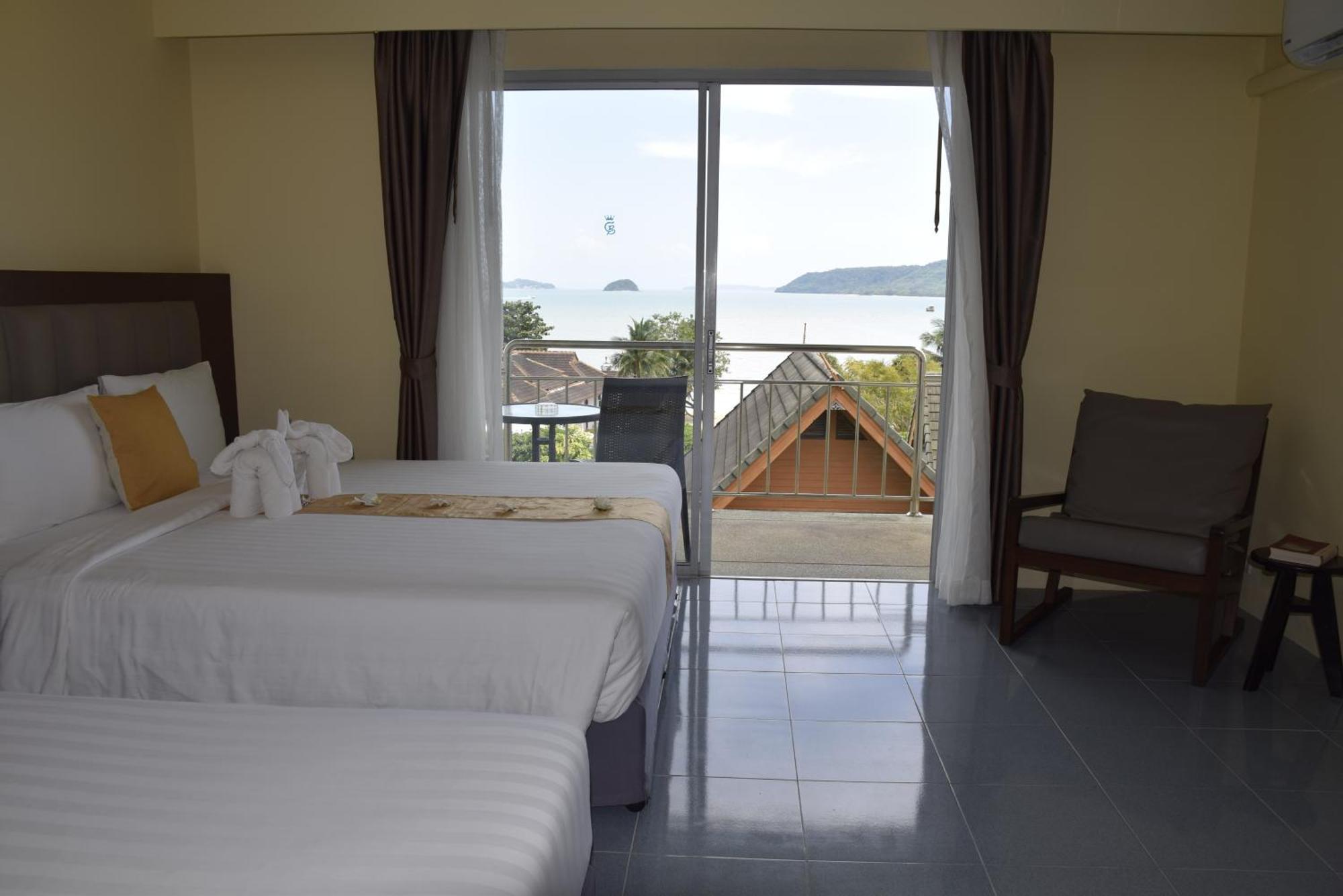 Blue Beach Grand Resort And Spa In Chalong Phuket By Dayuu Ban Saiyuan Dış mekan fotoğraf