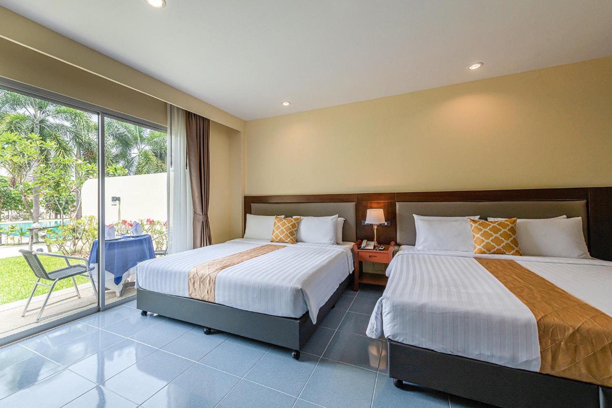 Blue Beach Grand Resort And Spa In Chalong Phuket By Dayuu Ban Saiyuan Dış mekan fotoğraf
